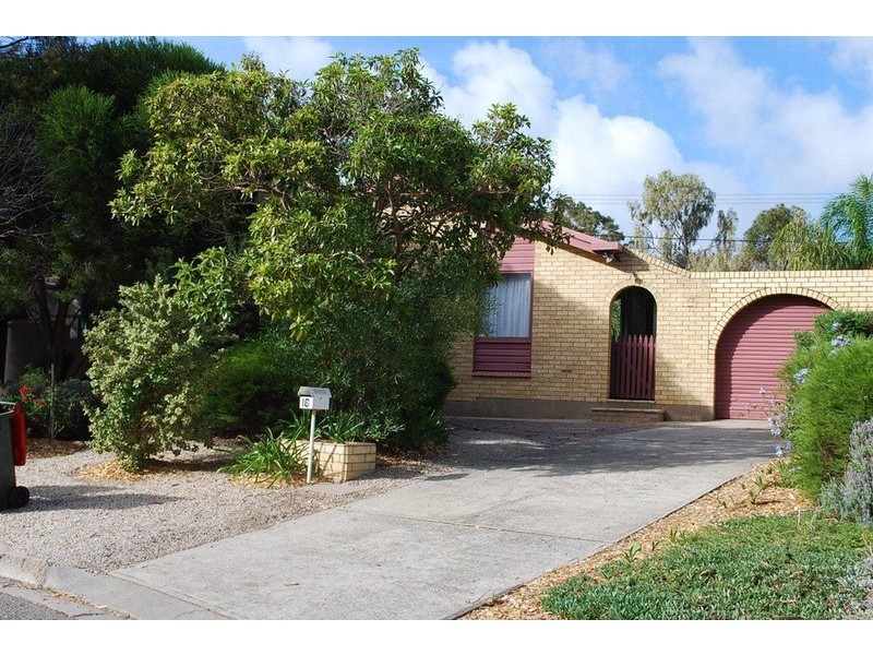 16 Kathryn Drive, Morphett Vale SA 5162