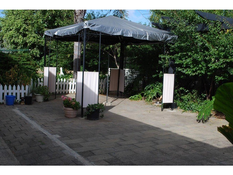 16 Kathryn Drive, Morphett Vale SA 5162