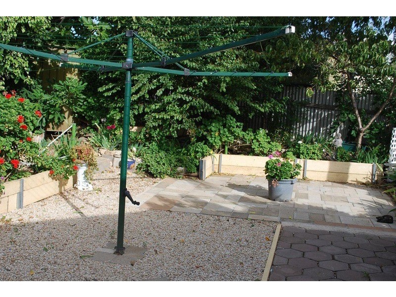 16 Kathryn Drive, Morphett Vale SA 5162