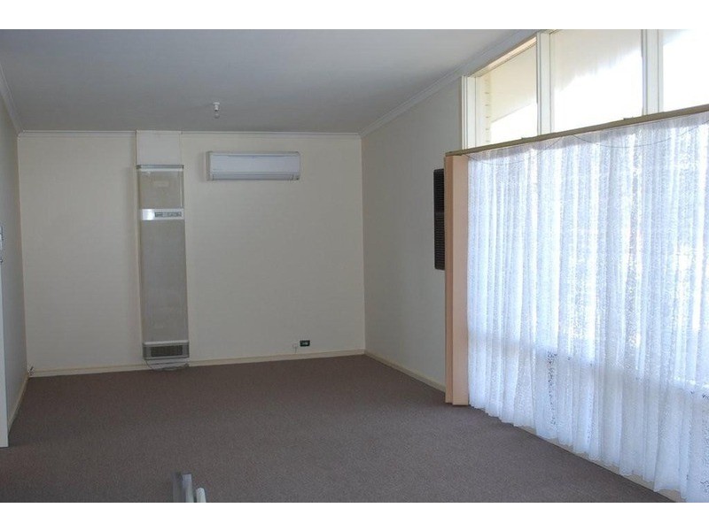 3 Valleyview Crescent, Hackham West SA 5163