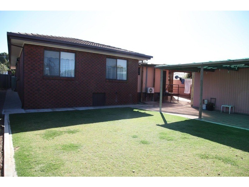 2 Bruce Avenue, Christies Beach SA 5165