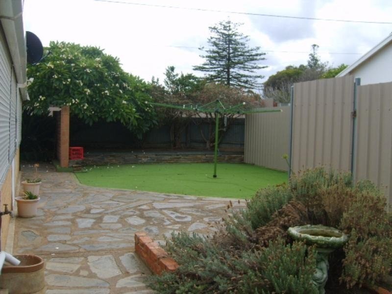 20 Clement Terrace, Christies Beach SA 5165