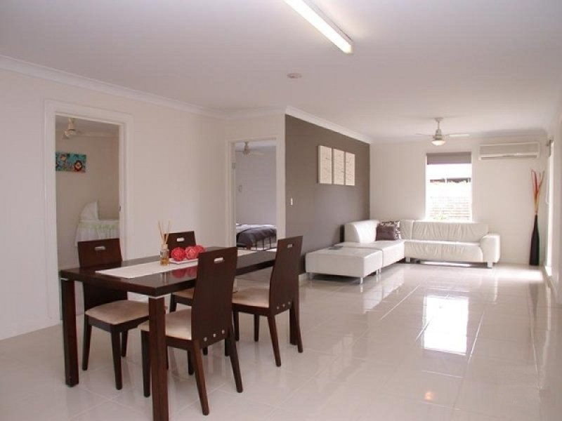 1 Scottsglade Road, Christie Downs SA 5164