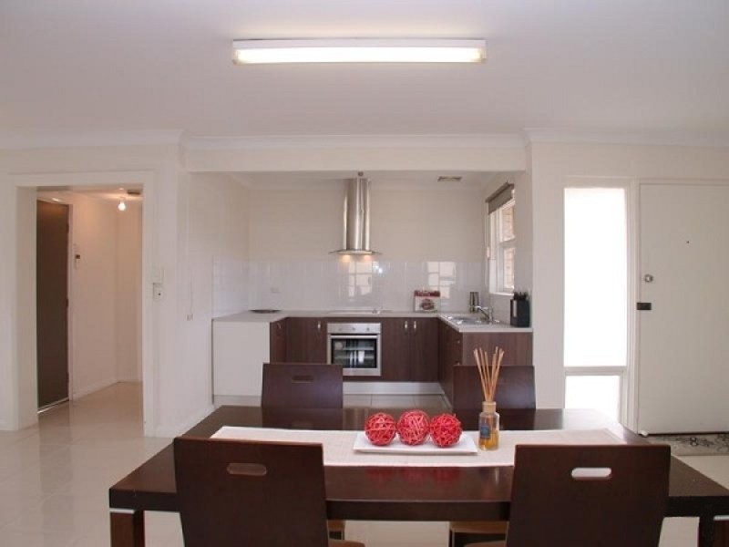 1 Scottsglade Road, Christie Downs SA 5164