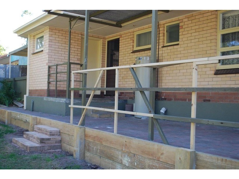 14 Richard Avenue, Hackham SA 5163