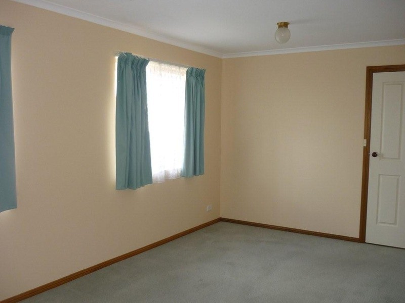 3/11 Buttercup Grove, Morphett Vale SA 5162