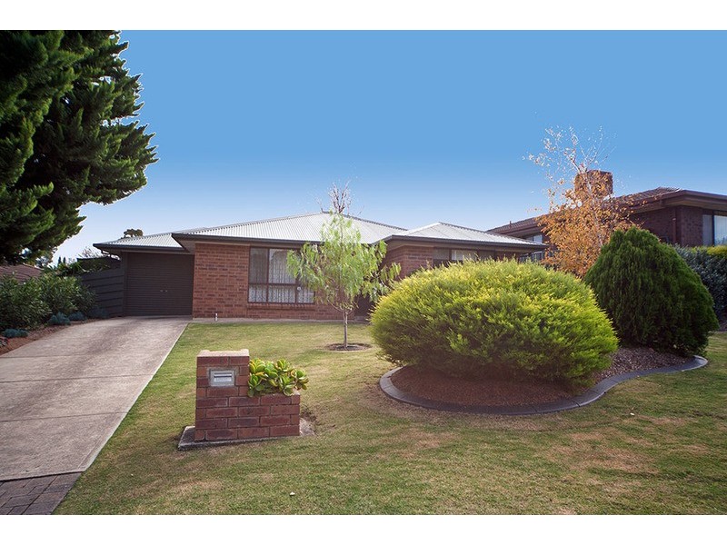 5 Aish Court, Woodcroft SA 5162
