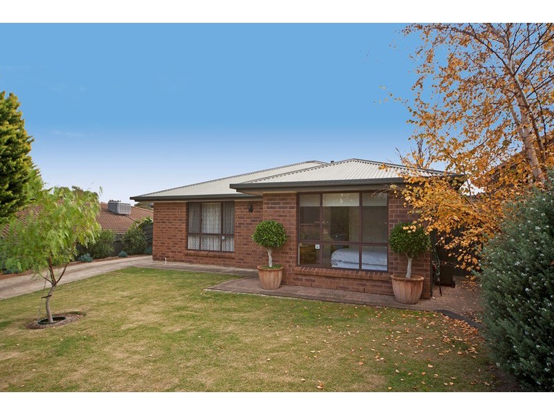 5 Aish Court, Woodcroft SA 5162
