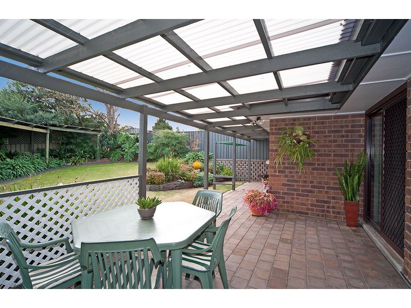 5 Aish Court, Woodcroft SA 5162