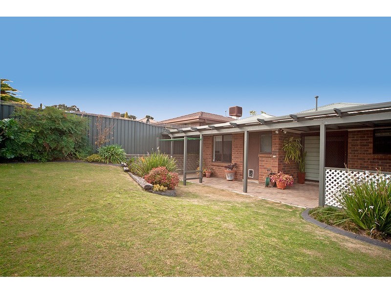 5 Aish Court, Woodcroft SA 5162