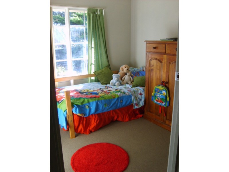 1 Gundowringa Avenue, Happy Valley SA 5159