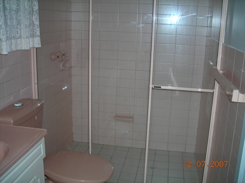 1 Gundowringa Avenue, Happy Valley SA 5159