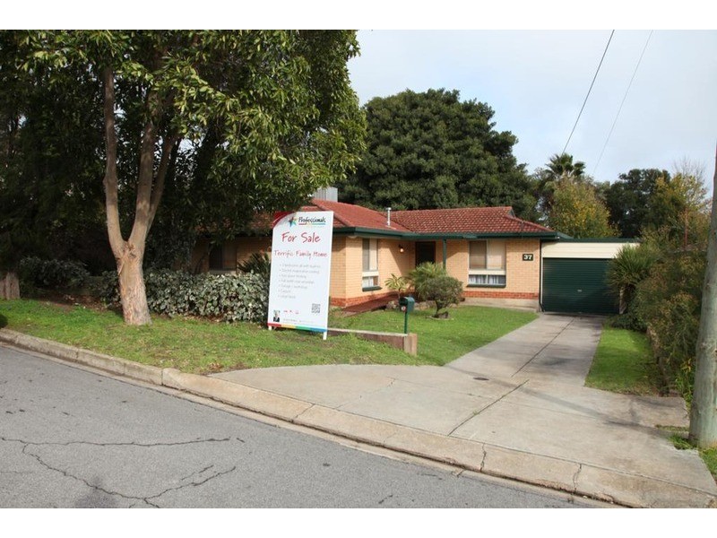 37 Gertrude Street, Morphett Vale SA 5162