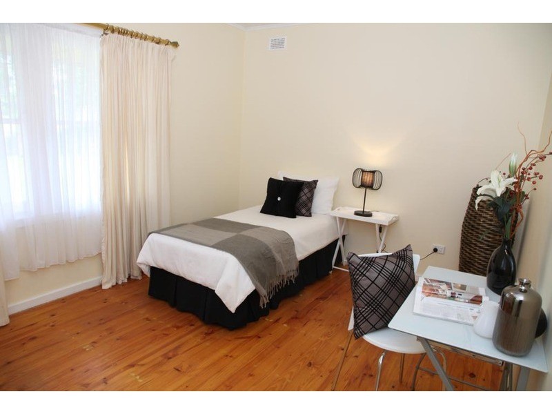 5 Galloway Road, Christies Beach SA 5165