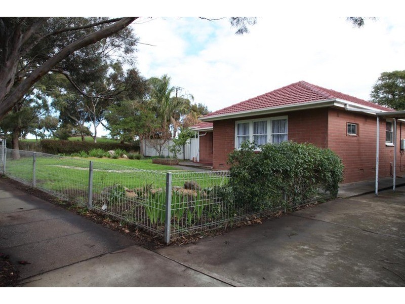 5 Galloway Road, Christies Beach SA 5165