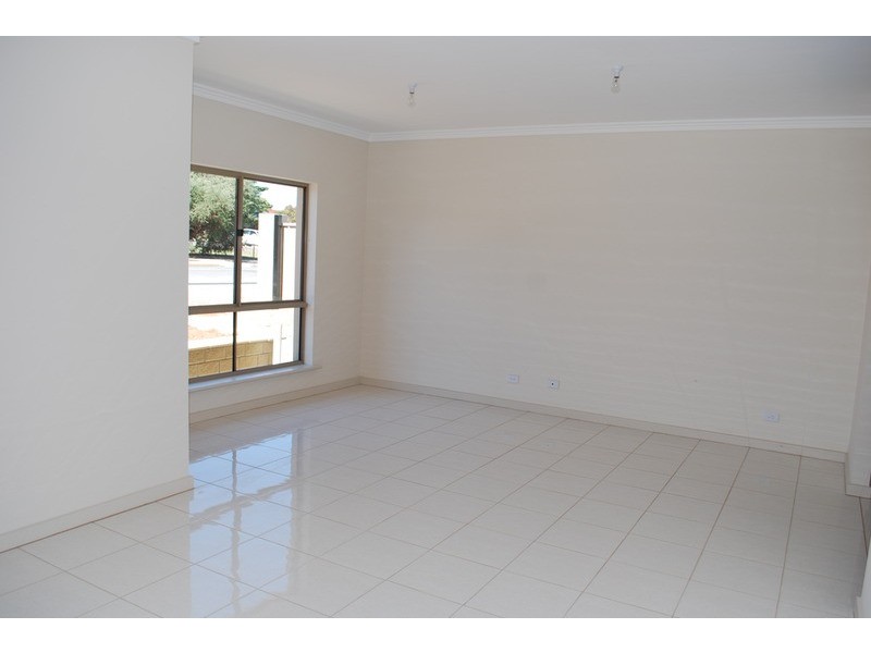 33a Taunton Parade, Christies Beach SA 5165