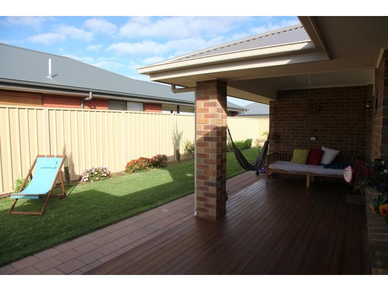 54 South Pacific Drive, Seaford Meadows SA 5169