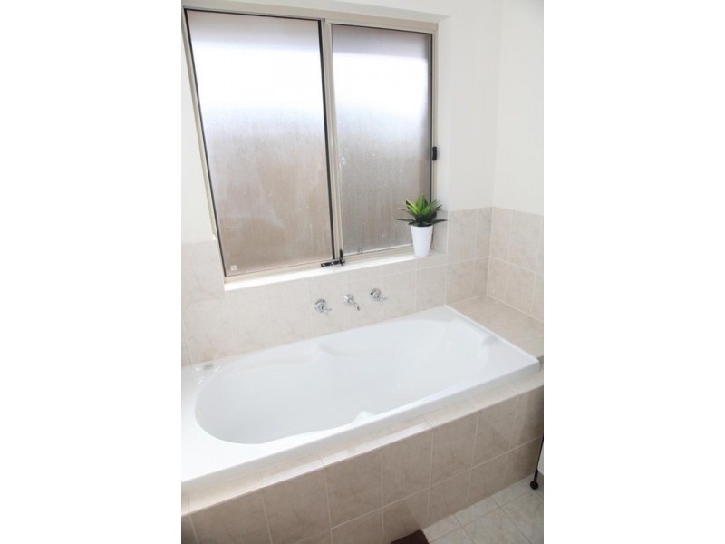 54 South Pacific Drive, Seaford Meadows SA 5169