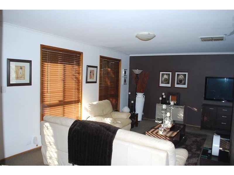 6 Buccaneer Drive, Seaford Rise SA 5169