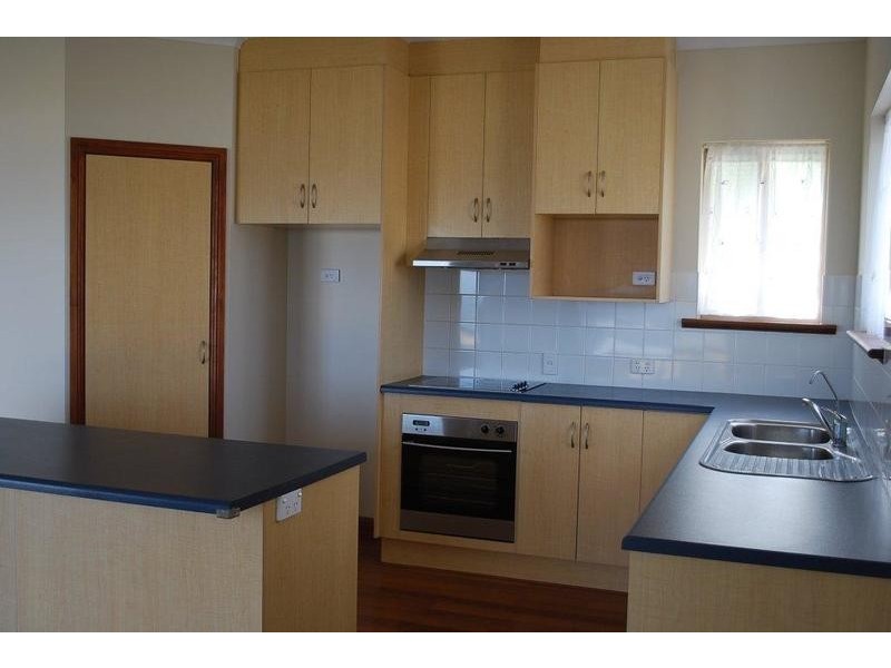 4 Sunset Court, O’sullivan Beach SA 5166