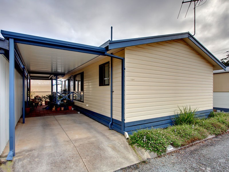 134/Woodcroft Park, Lot 1 Bains Road, Woodcroft SA 5162