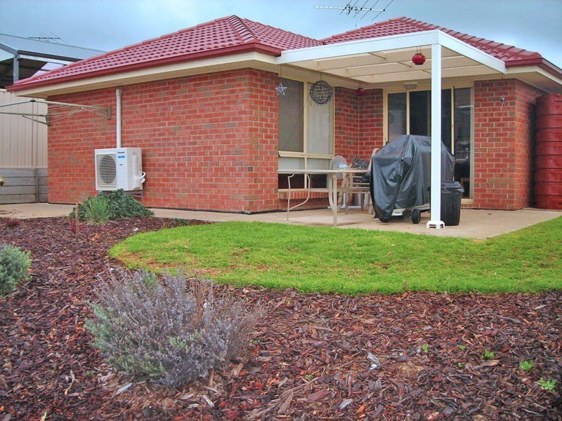 11 Fuschia Street, Huntfield Heights SA 5163