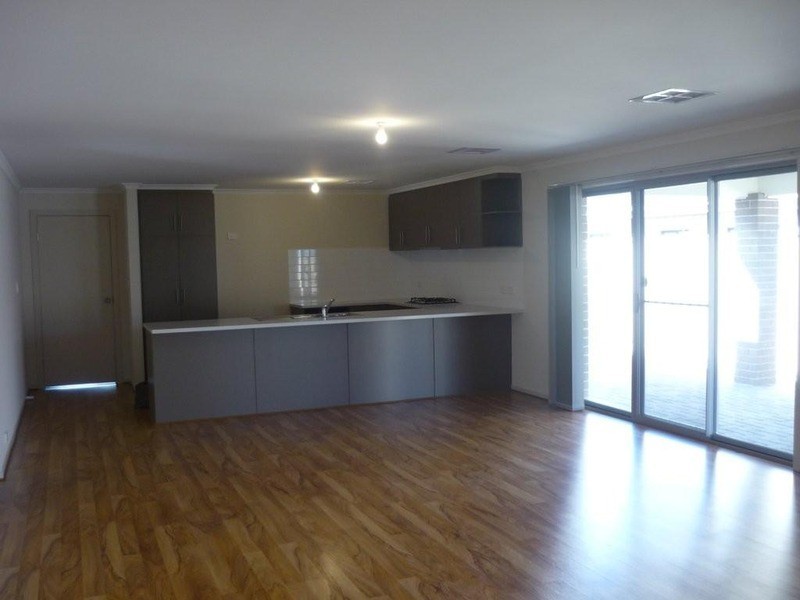 4 Ship Street, Seaford Meadows SA 5169