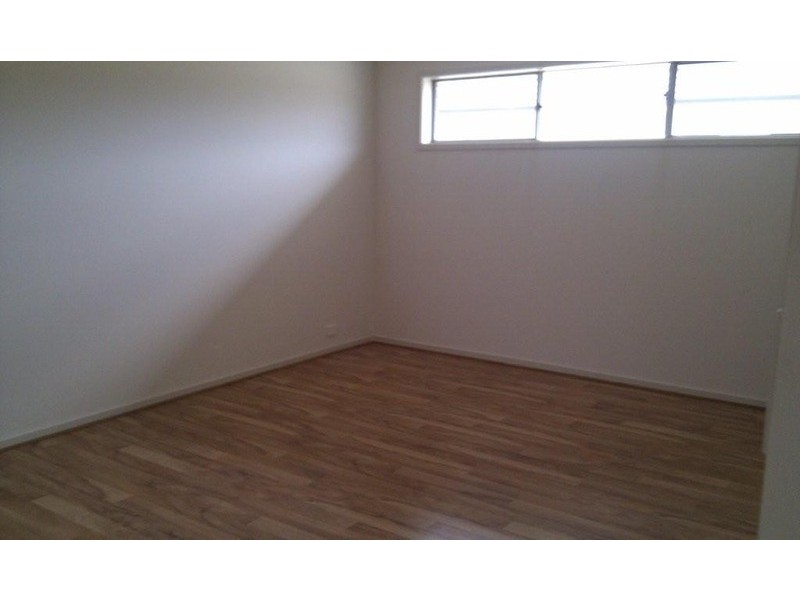 4 Ship Street, Seaford Meadows SA 5169