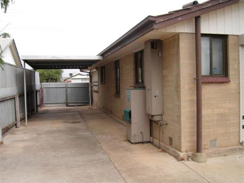 31 Baden Terrace, O’sullivan Beach SA 5166