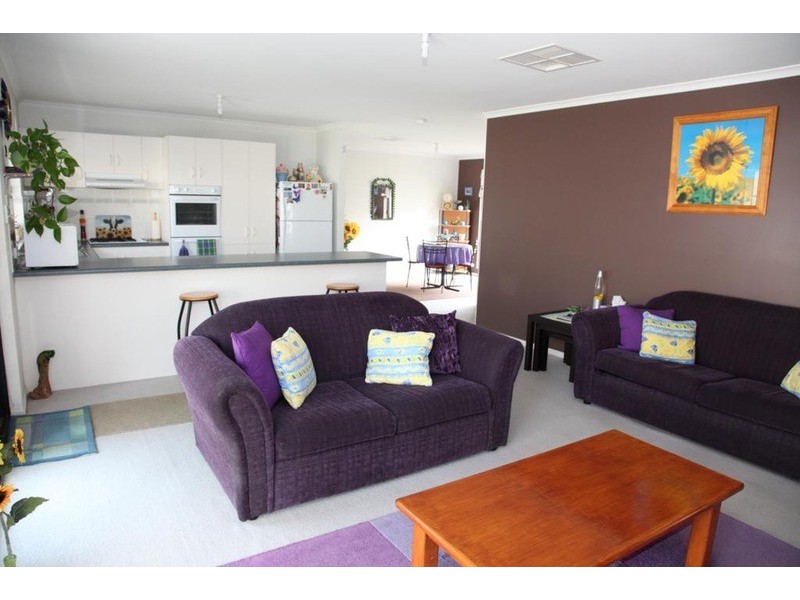 9 Hartland Avenue, Christie Downs SA 5164