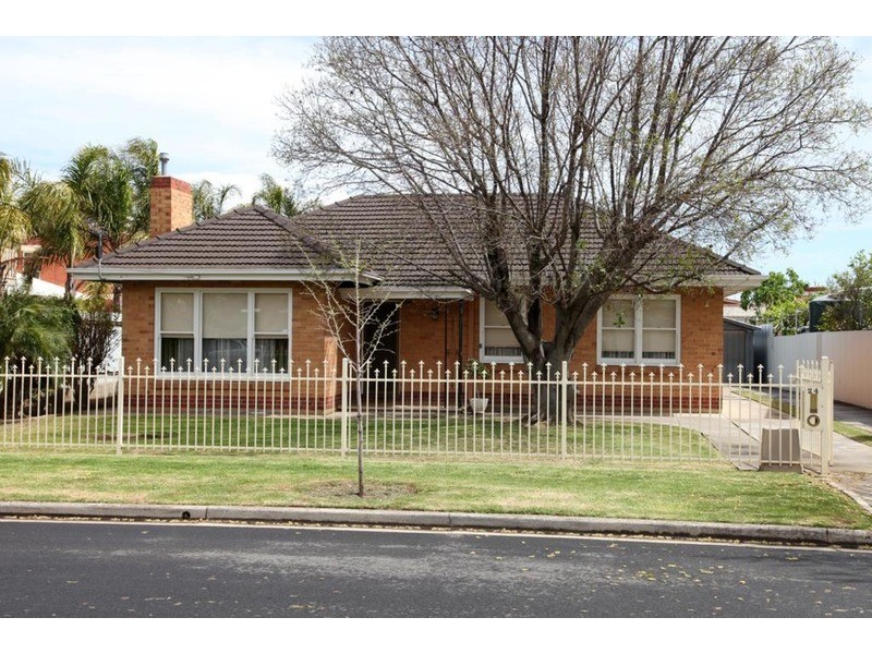 24 Clifford Street, Brooklyn Park SA 5032