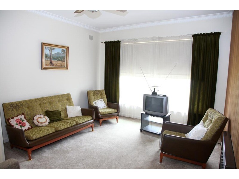 24 Clifford Street, Brooklyn Park SA 5032