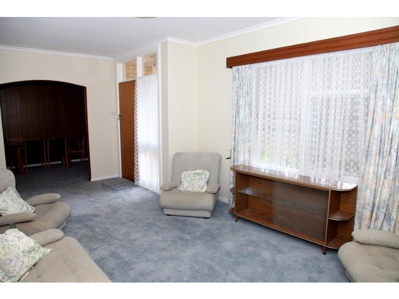 7 Tooma Street, O’sullivan Beach SA 5166