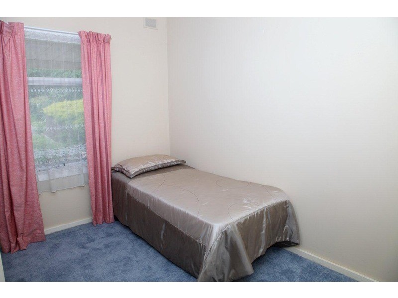 7 Tooma Street, O’sullivan Beach SA 5166