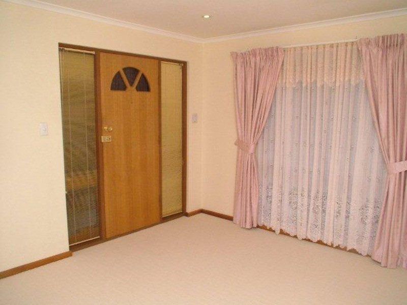 2/7 Barker Street, Port Noarlunga SA 5167