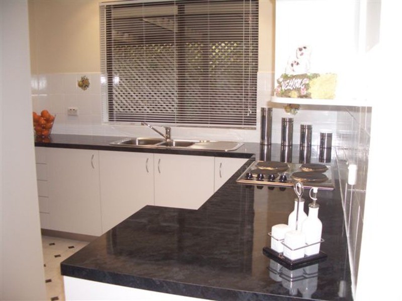 2/7 Barker Street, Port Noarlunga SA 5167