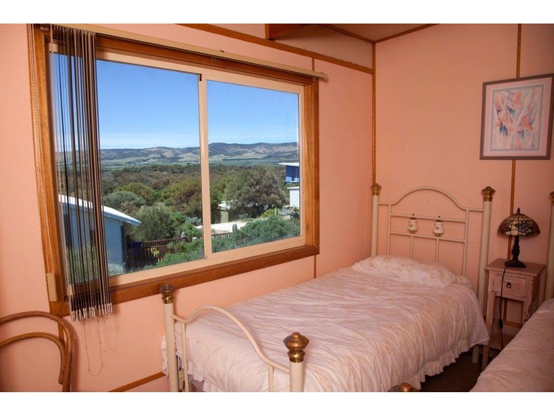 3 Magpie Road, Aldinga Beach SA 5173