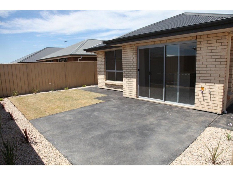 11 Matelot Street, Seaford Meadows SA 5169