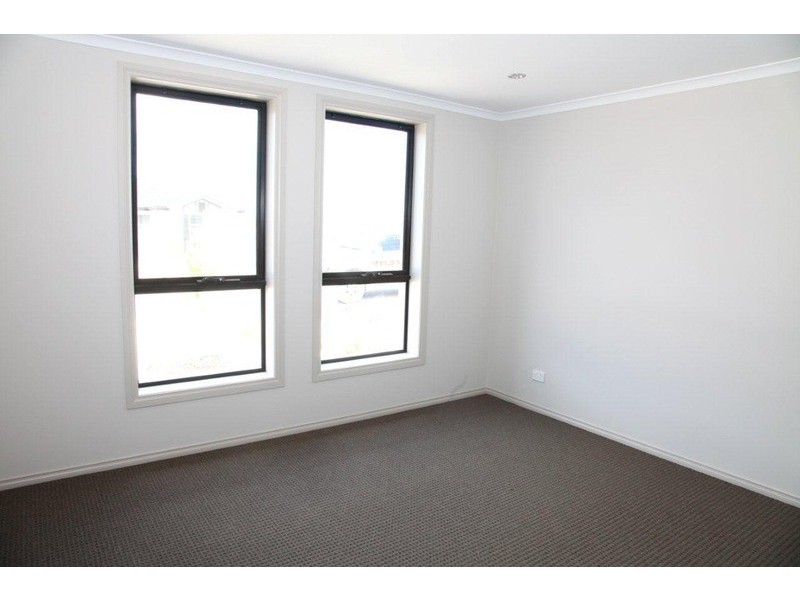 11 Matelot Street, Seaford Meadows SA 5169