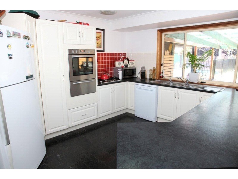 8 Ilex Court, Morphett Vale SA 5162