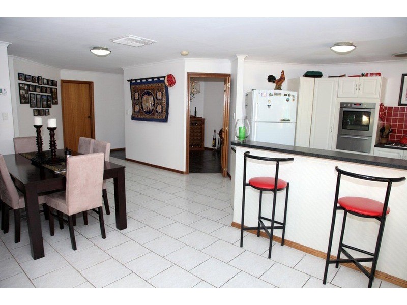 8 Ilex Court, Morphett Vale SA 5162