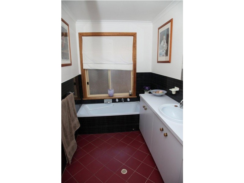 8 Ilex Court, Morphett Vale SA 5162