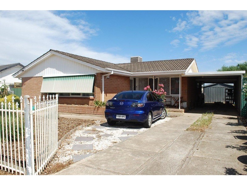 6 Selway Terrace, O’sullivan Beach SA 5166