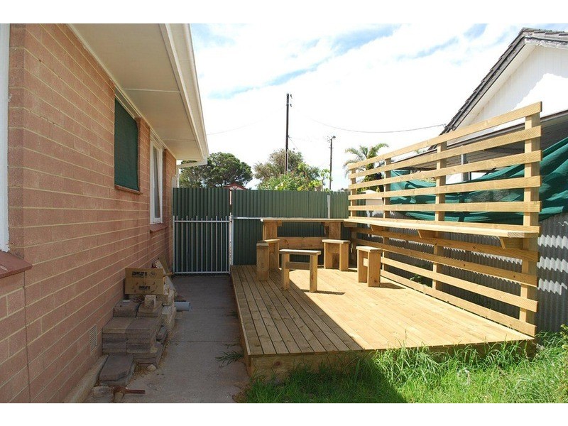 6 Selway Terrace, O’sullivan Beach SA 5166