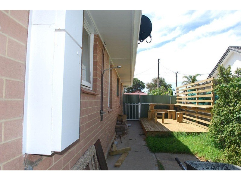 6 Selway Terrace, O’sullivan Beach SA 5166