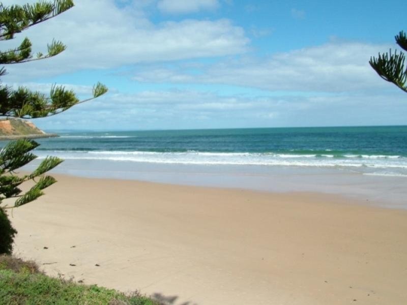 2/32 Esplanade, Christies Beach SA 5165