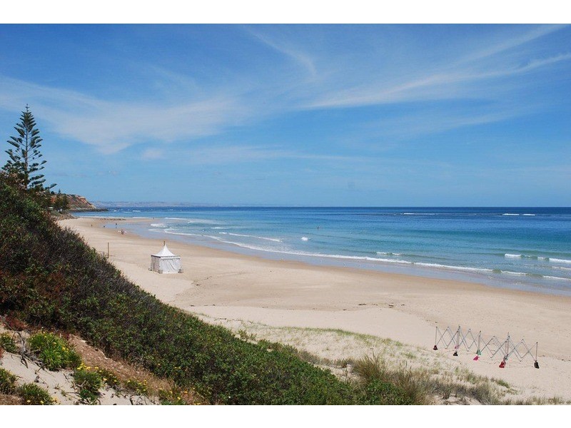 21 Brodie Crescent, Christies Beach SA 5165