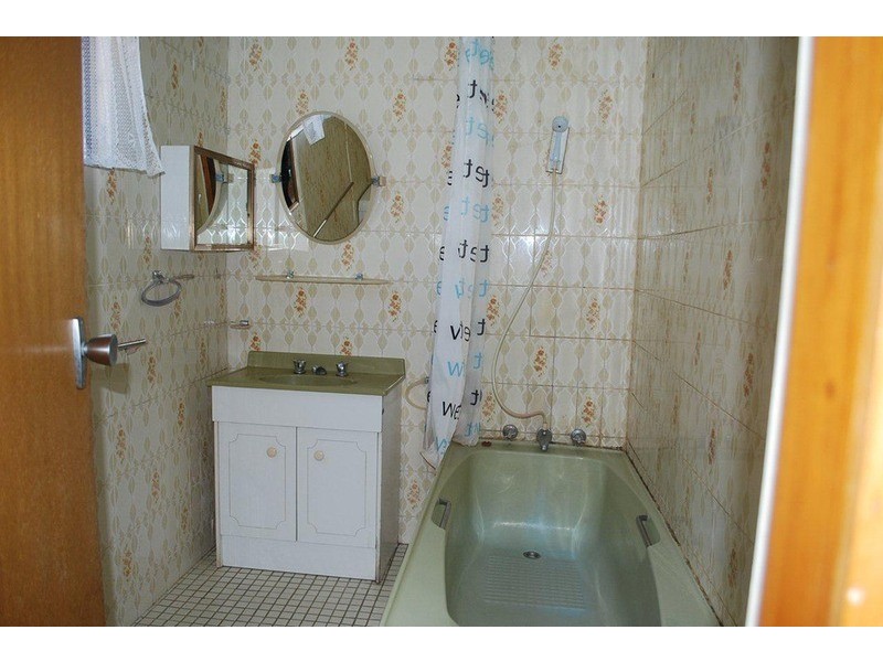 17 Roy Terrace, Christies Beach SA 5165