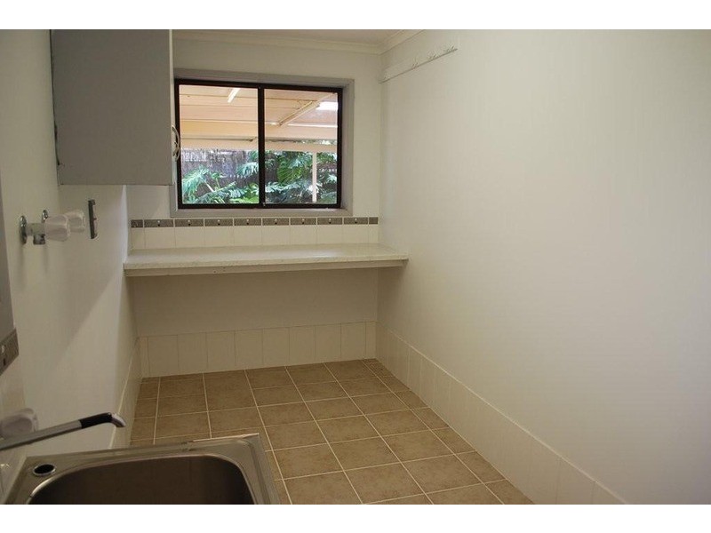 37 Lynlee Crescent, Huntfield Heights SA 5163