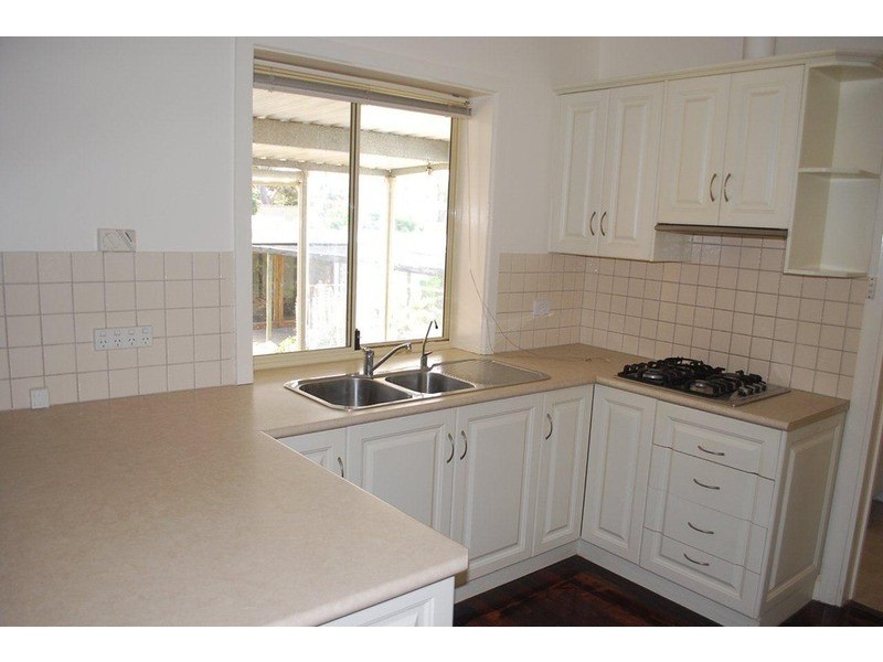 34 Suzanne Avenue, Morphett Vale SA 5162